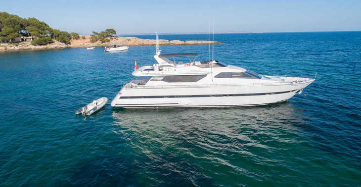 Rent a yacht in Muelle de la lonja - Italversil Superphantom 80