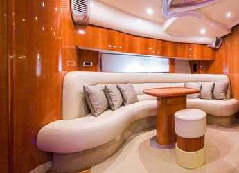 Rent a motorboat in Marina Botafoch - Cranchi 47