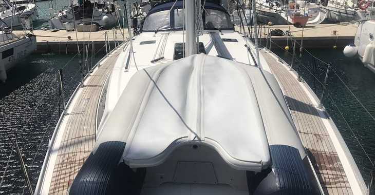 Rent a sailboat in Marina Cala de Medici - Bavaria Cr 46