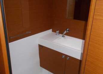 Rent a sailboat in Marina di Stabia - Sun Odyssey 519 - 5 + 1 cab.