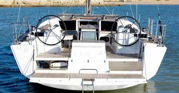 Rent a sailboat in Marina di Stabia - Dufour 500 GL - 5 cab.