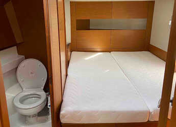 Alquilar velero en Marina di Stabia - Sun Odyssey 410 - 3 cab.