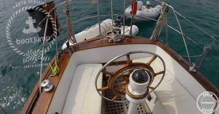 Rent a sailboat in Platja de ses salines - Endurance 37