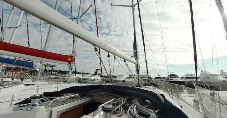 Rent a sailboat in Betina Marina - Bavaria 39 Cruiser