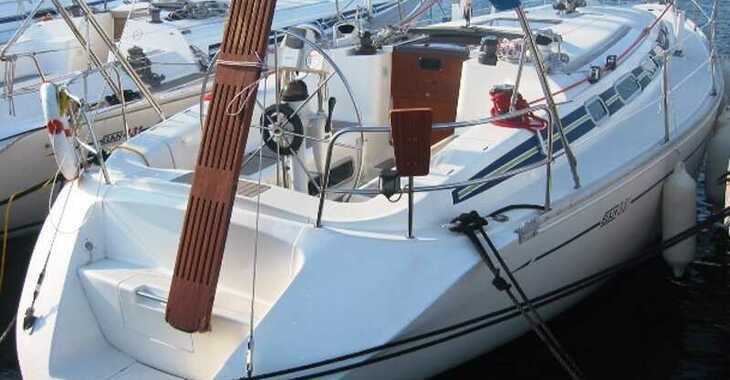 Rent a sailboat in Betina Marina - Elan 38