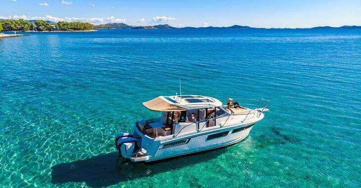 Rent a motorboat in Marina Kornati - Merry Fisher 855