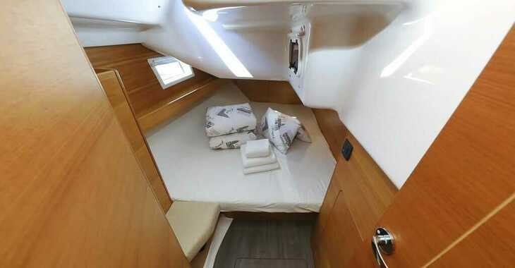 Rent a sailboat in Kornati Marina - Elan 45.1 Impression 3 cabins 2 heads