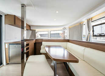 Alquilar catamarán en Nidri Marine - Lagoon 42