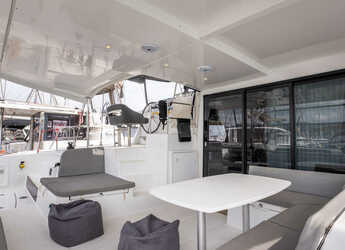 Alquilar catamarán en Nidri Marine - Lagoon 42