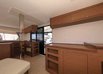 Alquilar catamarán en Marina Sukosan (D-Marin Dalmacija) - Lagoon 42