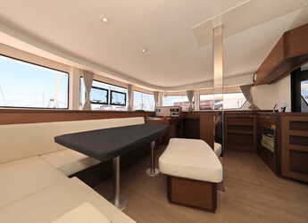 Alquilar catamarán en Marina Sukosan (D-Marin Dalmacija) - Lagoon 42