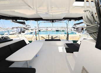 Alquilar catamarán en Marina Sukosan (D-Marin Dalmacija) - Lagoon 42