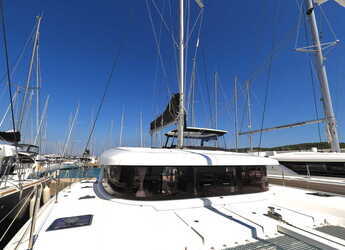 Alquilar catamarán en Marina Sukosan (D-Marin Dalmacija) - Lagoon 42