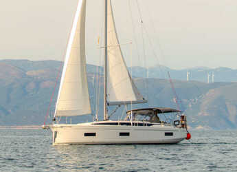 Rent a sailboat in Preveza Marina - Bavaria C42