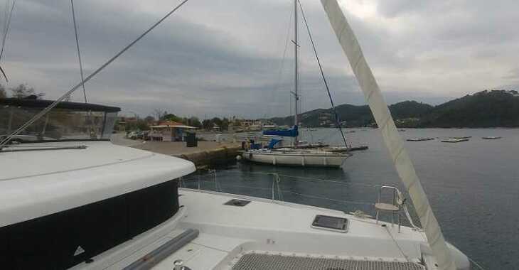 Louer catamaran à Marina Skiathos  - Lagoon 42 (A/C, Watermaker, Gen)_12