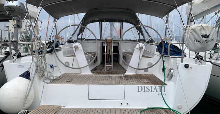 Rent a sailboat in Netsel Marina - Hanse 445