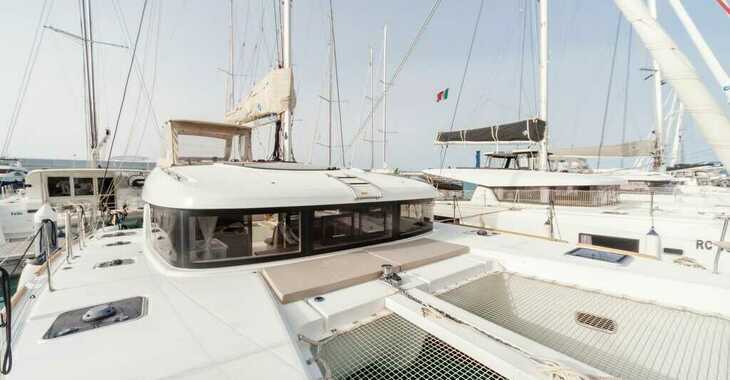 Chartern Sie katamaran in Porto Capo d'Orlando Marina - Lagoon 42