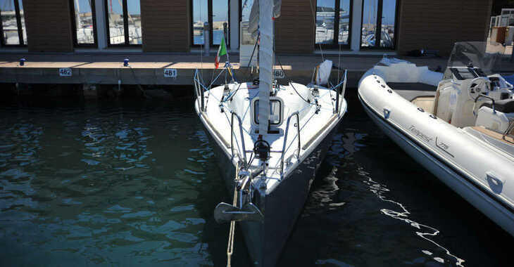 Rent a sailboat in Marina di Porto Rotondo - Beneteau 25 Platu