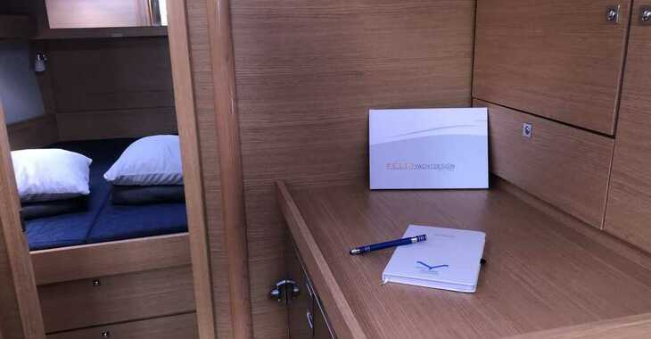 Rent a sailboat in Marina di Porto Rotondo - Dufour 430 Grand Large