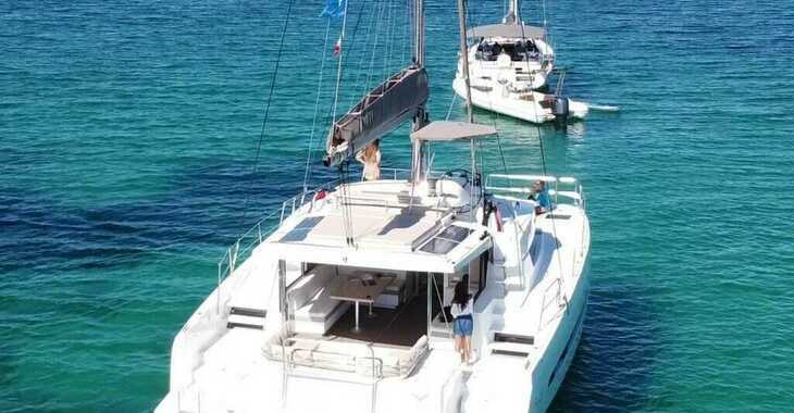 Rent a catamaran in Marina di Porto Rotondo - Bali 4.3