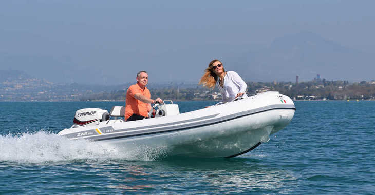 Rent a dinghy in Port of Pollensa - Zar Mini LUX 13