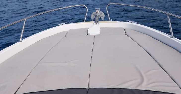 Rent a motorboat in Marina Ibiza - Jeanneau Cap Camarat 6.5 WA