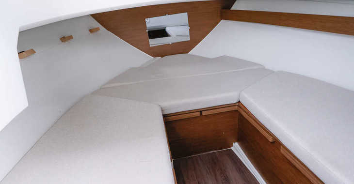 Rent a motorboat in Marina Ibiza - Jeanneau Cap Camarat 6.5 WA