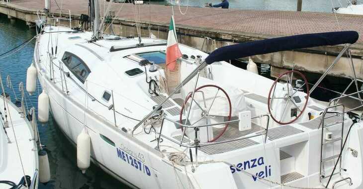 Rent a sailboat in Marina di Portorosa - Oceanis 43