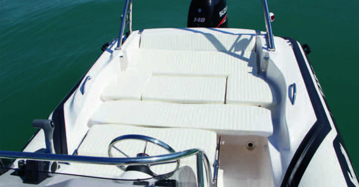 Rent a dinghy in Port of Can Pastilla - Zar 53