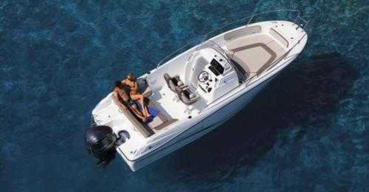 Rent a motorboat in Puerto Deportivo Cala'n Bosch - Jeanneau Cap Camarat 7.5 CC
