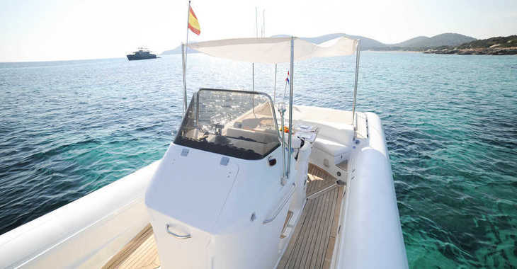 Chartern Sie motorboot in Port of Santa Eulària  - Magazzu M-11 Spider