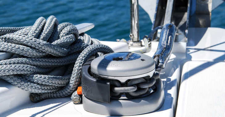Alquilar velero en Marina Real Juan Carlos I - Beneteau Oceanis 46
