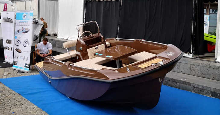 Louer bateau à moteur à Portocolom - V2 Boats 5.0 Deluxe