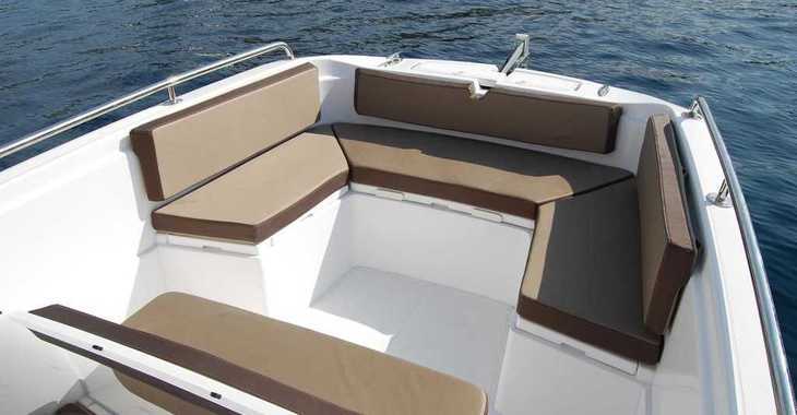 Rent a motorboat in Portocolom - V2 Boats 7.0