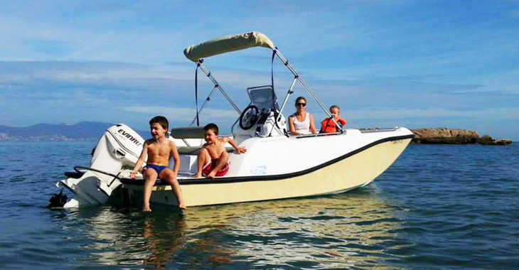 Rent a motorboat in Portocolom - V2 Boats 5.0