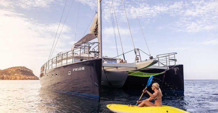 Rent a catamaran in Club Náutico Ibiza - Sunreef 62TU