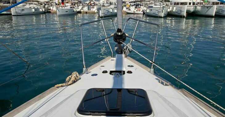 Rent a sailboat in Marina Baotić - Elan Impression 40