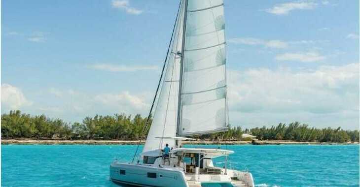 Rent a catamaran in Port Louis Marina - Lagoon 42 - 3 + 1 cab.