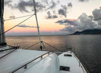 Chartern Sie katamaran in Compass Point Marina - Lagoon 450 S - 4 + 2 cab.