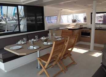 Alquilar catamarán en Porto Olbia - Bali 4.3 - 4 + 2 cab.