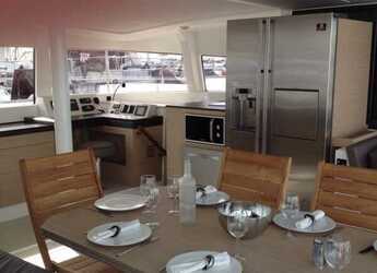 Alquilar catamarán en Porto Olbia - Bali 4.3 - 4 + 2 cab.