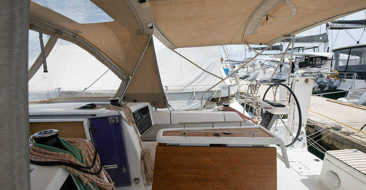 Rent a sailboat in ACI Pomer - Dufour 360 GL