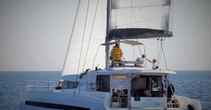 Rent a catamaran in Marina Le Marin - Bali 4.3 - 4 + 2 cab.