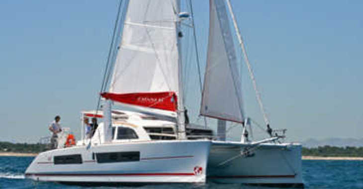 Rent a catamaran in Marina Le Marin - Catana 42