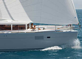 Rent a catamaran in Jolly Harbour - Lagoon 450 - 3 + 1 cab.