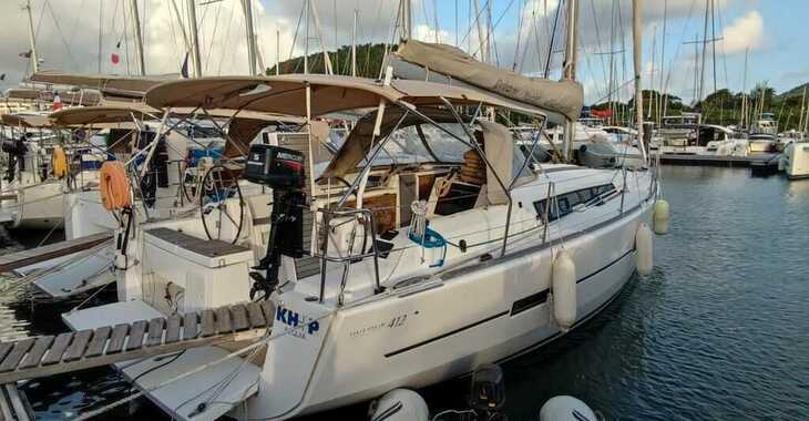 Rent a sailboat in Marina Le Marin - Dufour 412 GL