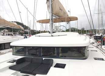 Rent a catamaran in Marina Le Marin - Lagoon 52 F - 6 + 2 cab.