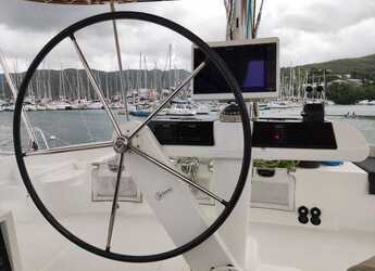 Rent a catamaran in Marina Le Marin - Lagoon 52 F - 6 + 2 cab.