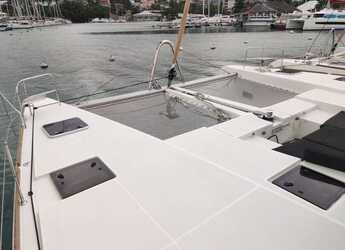 Rent a catamaran in Marina Le Marin - Lagoon 52 F - 6 + 2 cab.