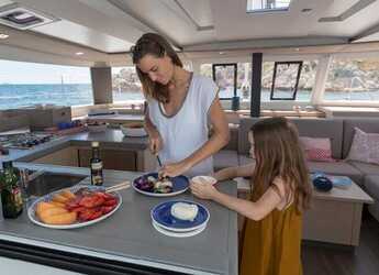 Noleggiare catamaran in Jolly Harbour Marina - Fountaine Pajot Astrea 42 - 4 + 2 cab.